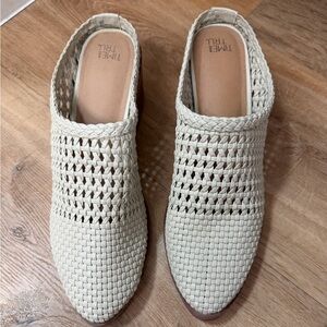 Time and Tru Woven Cream Slip-On Mules